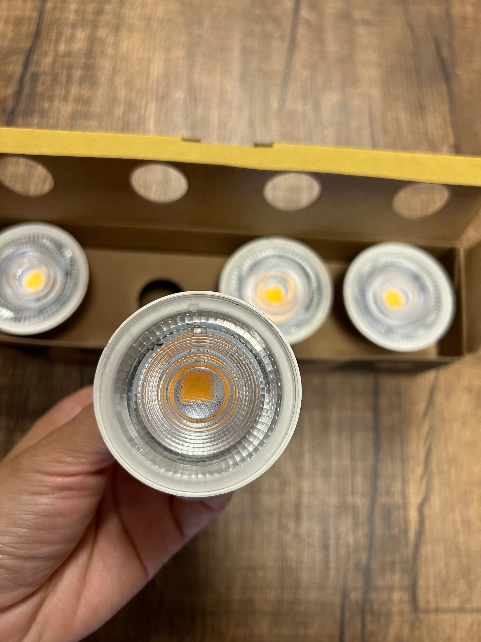 Luminiz Quadcore S Led GU10 Blub 6W 500Lm 3000K/4000K/5000K Dimmable