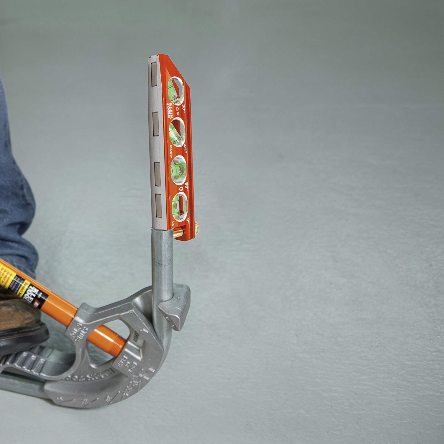 Klein Tools 935AB4V ACCU-Bend™ Level, 4 Vial, REM - Consavvy