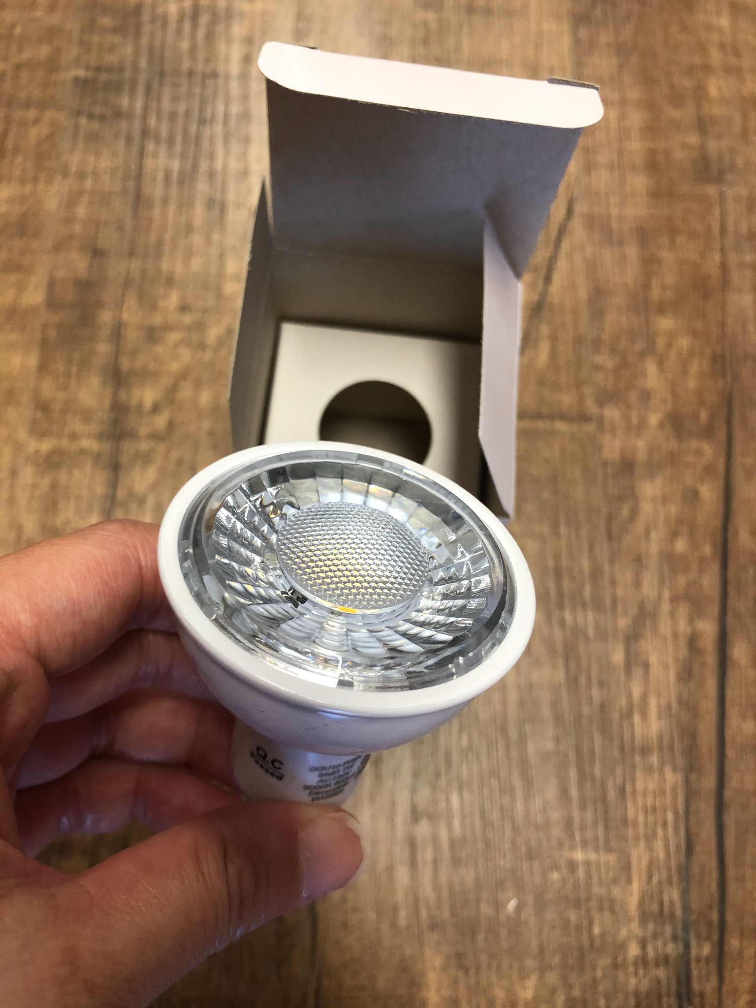Luminiz Led GU10 Blub 7W 500Lm 3000K Warm White Dimmable