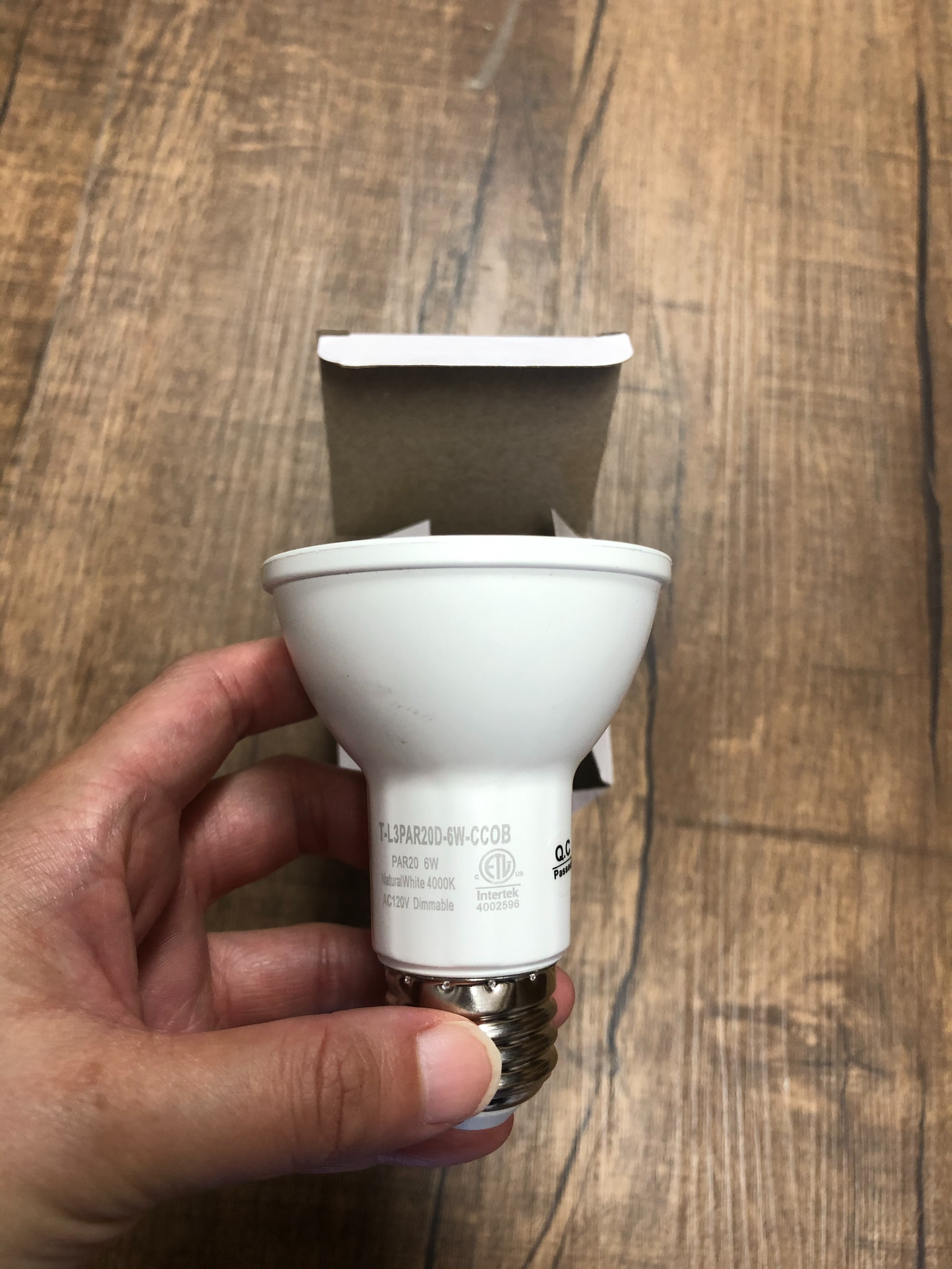 Luminiz Led Par20 Bulb 6W 3000K/4000K Warm White/Natural White Dimmable