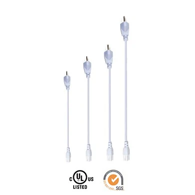 Luminiz Undercabinet Connector with plug